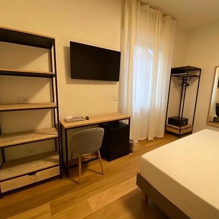Foresteria Dansi Varese Exteriör bild