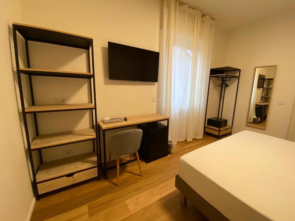 Foresteria Dansi Varese Exteriör bild