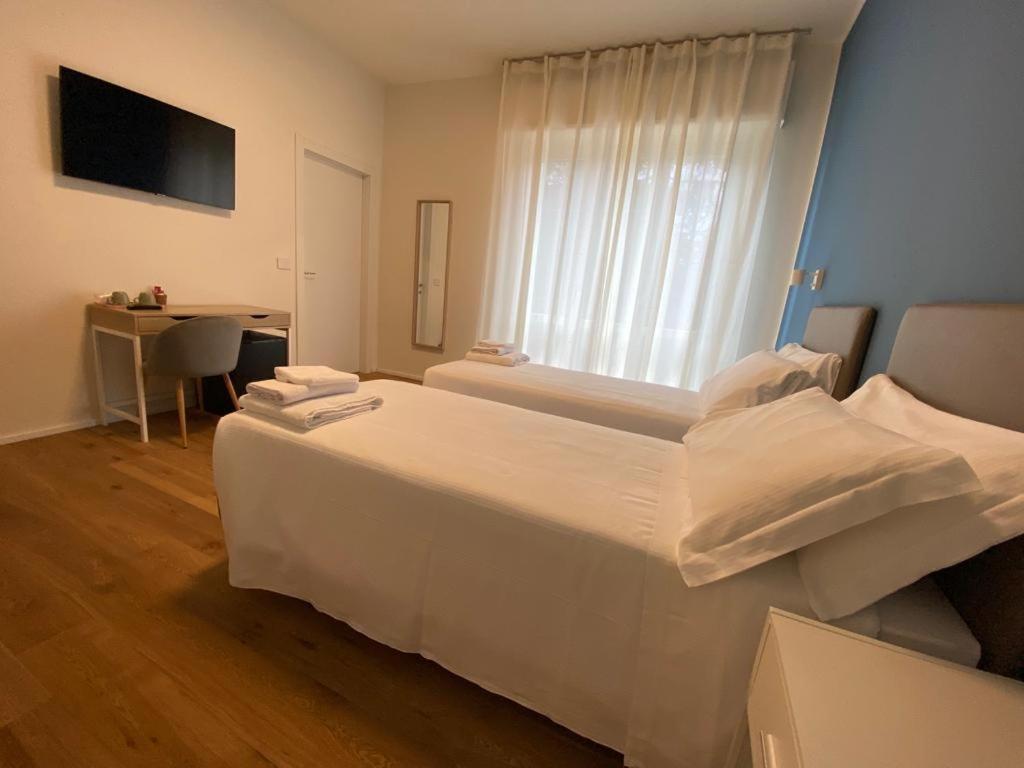Foresteria Dansi Varese Exteriör bild